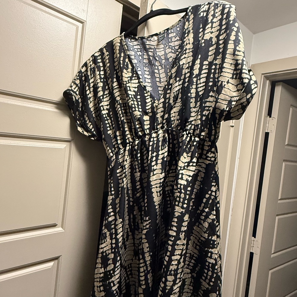 SHEIN Black and White Smocked Tie Front Maxi Dress